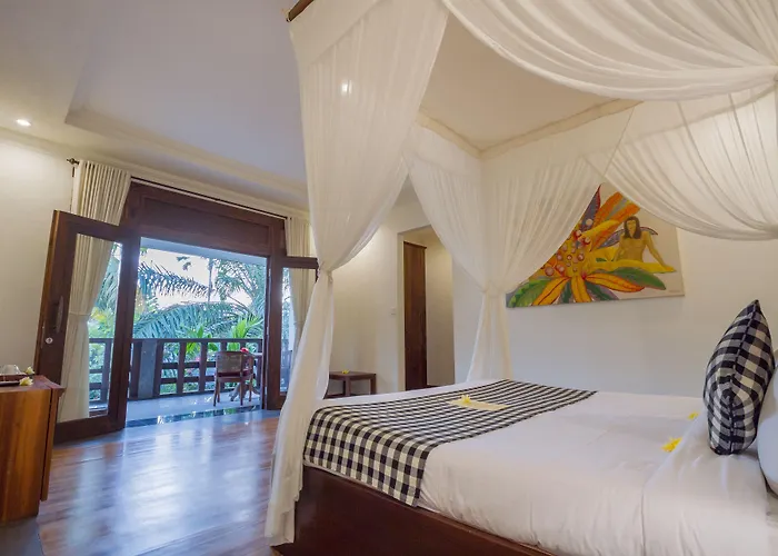 By Prasi Ubud (Bali)